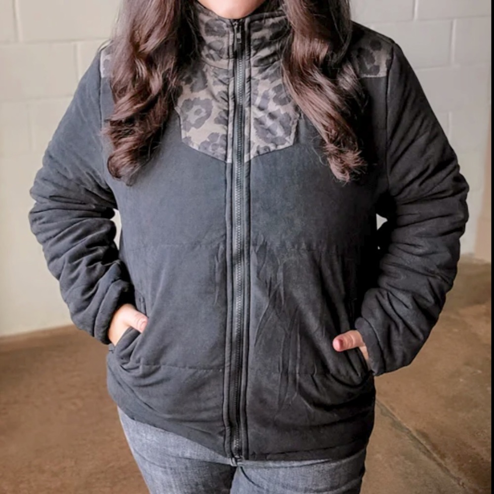 Crazy Train Basic Burr Jacket Sz Medium - image 1